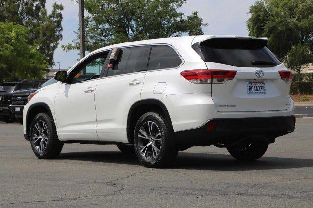 2018 Toyota Highlander LE