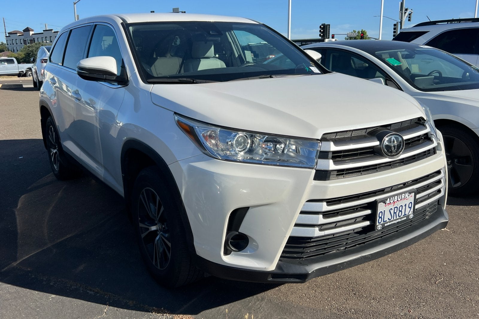 2019 Toyota Highlander LE
