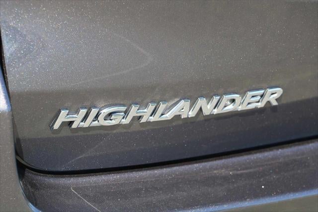 2017 Toyota Highlander LE