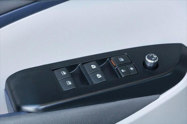 2017 Toyota Highlander LE