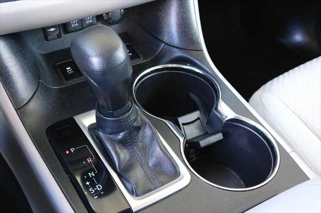 2017 Toyota Highlander LE