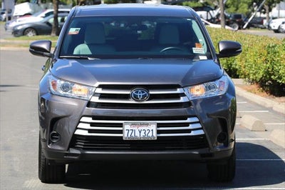 2017 Toyota Highlander LE