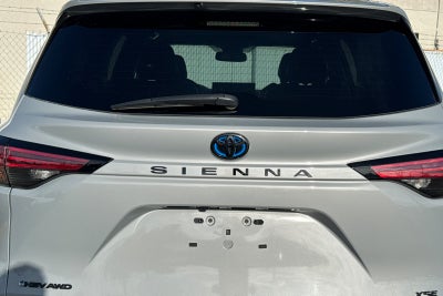 2025 Toyota Sienna XSE