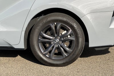 2025 Toyota Sienna XSE