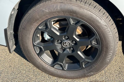 2025 Toyota Sienna Woodland Edition