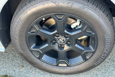 2025 Toyota Sienna Woodland Edition