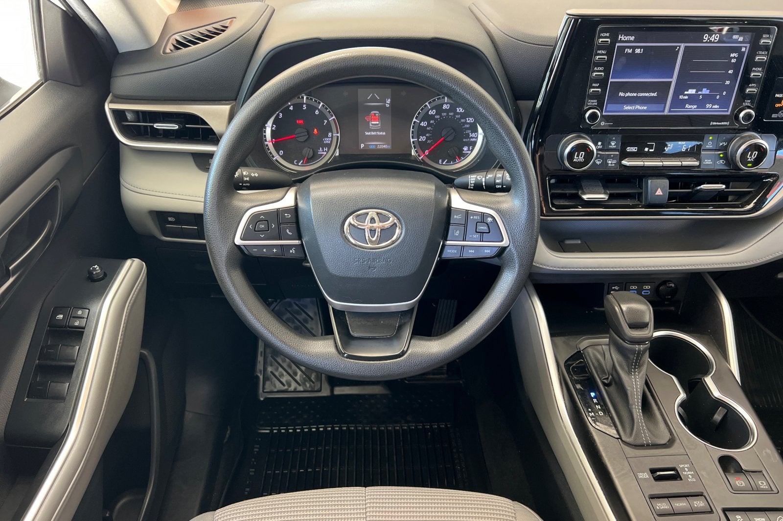 2022 Toyota Highlander L