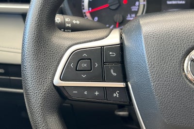2022 Toyota Highlander L