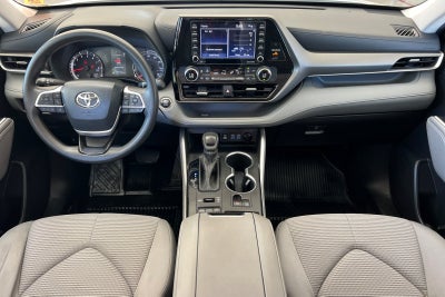 2022 Toyota Highlander L