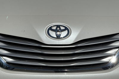 2016 Toyota Sienna Ltd Premium