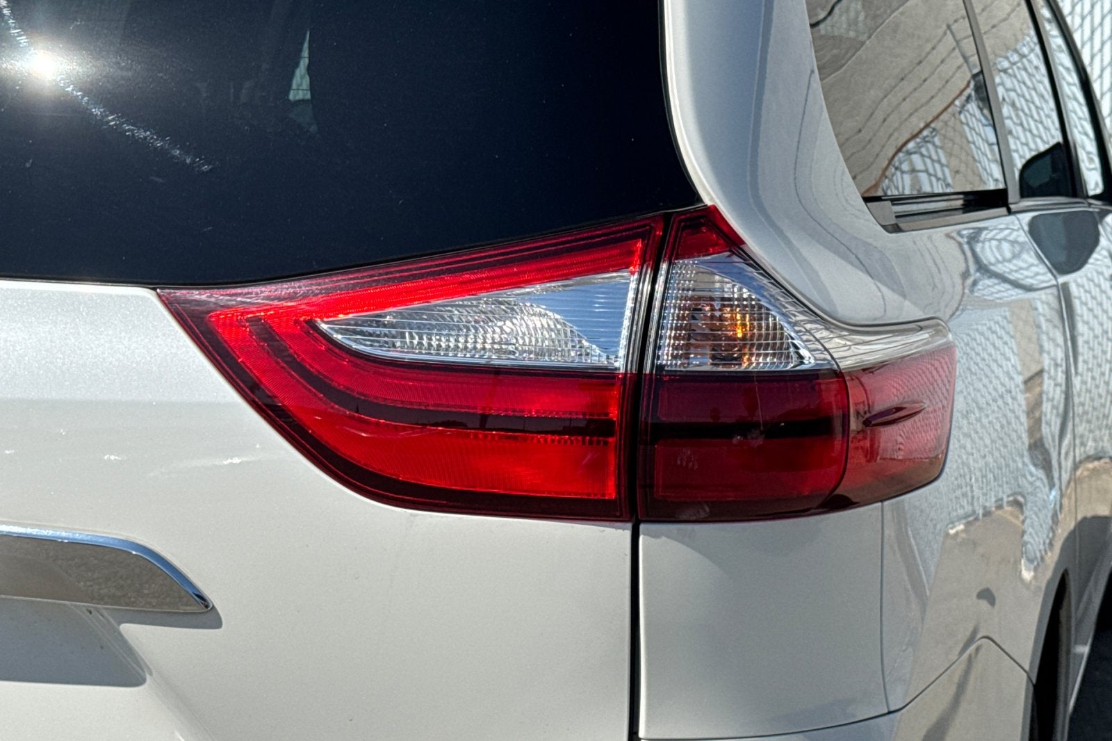 2016 Toyota Sienna Ltd Premium