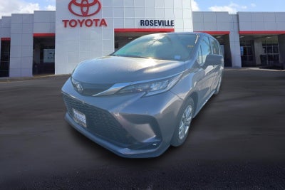 2022 Toyota Sienna XSE