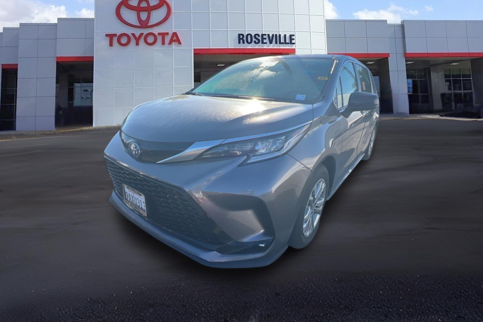 2022 Toyota Sienna XSE