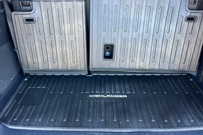 2021 Toyota Highlander Hybrid Platinum