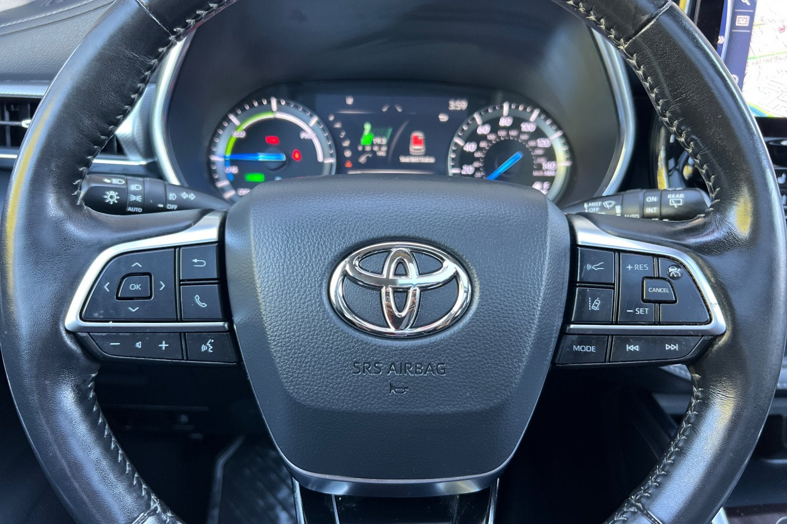 2021 Toyota Highlander Hybrid Platinum