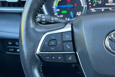 2021 Toyota Highlander Hybrid Platinum