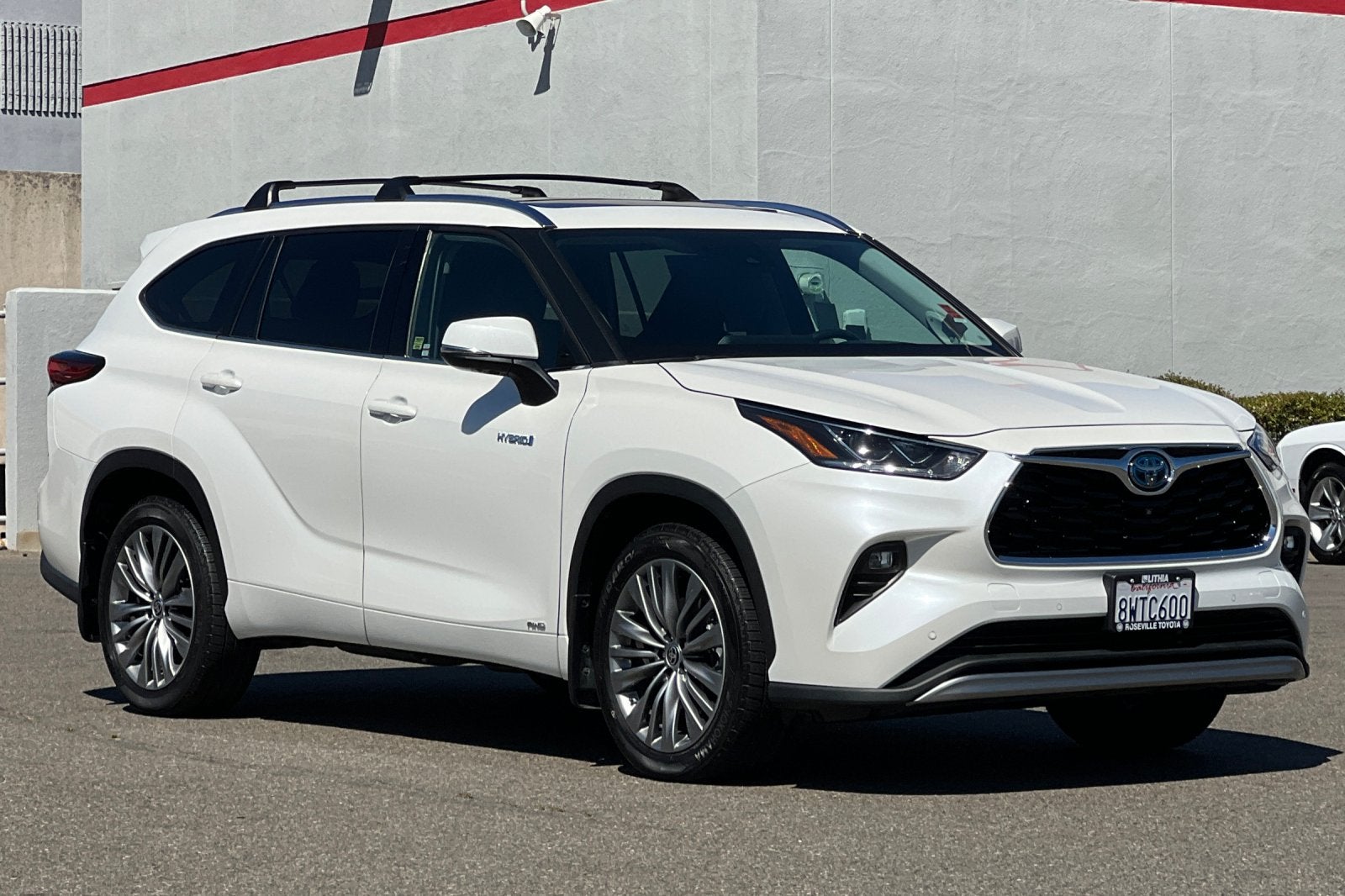 2021 Toyota Highlander Hybrid Platinum
