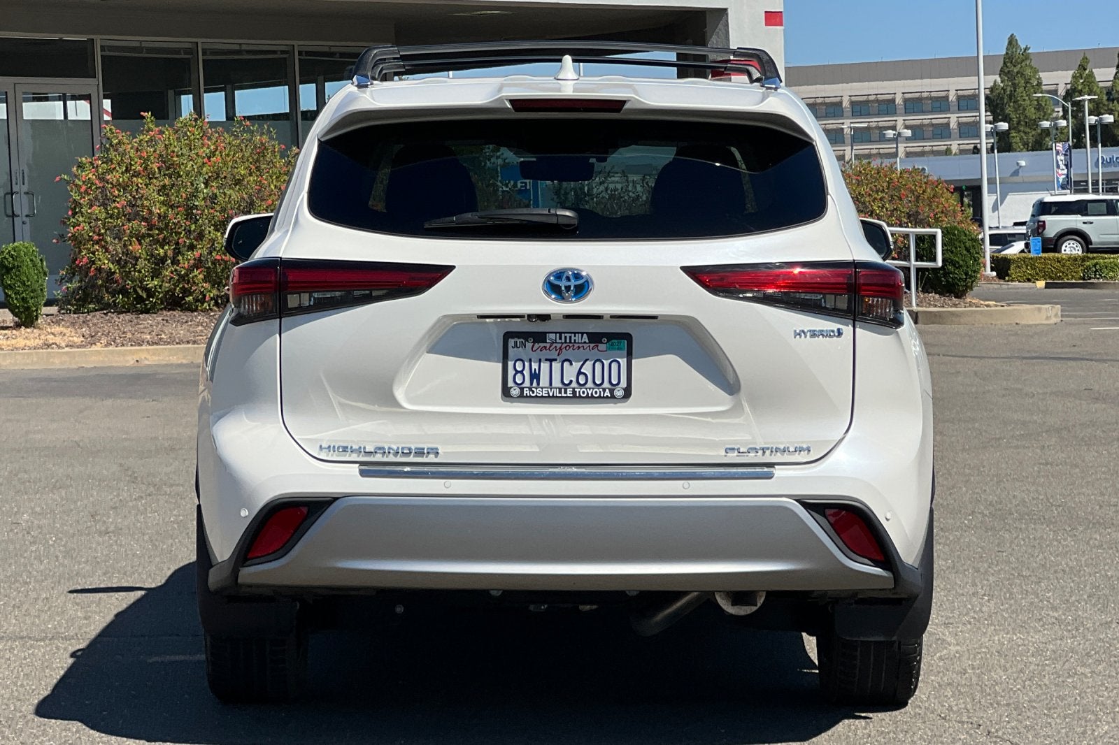 2021 Toyota Highlander Hybrid Platinum