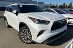 2023 Toyota Highlander Hybrid Platinum