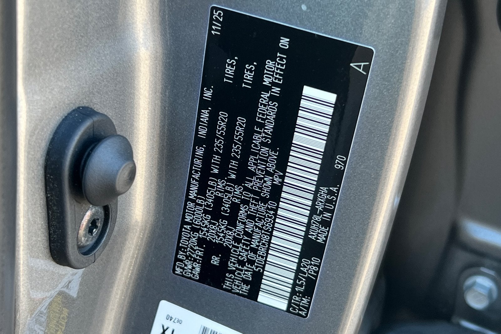 2026 Toyota Highlander Hybrid Platinum