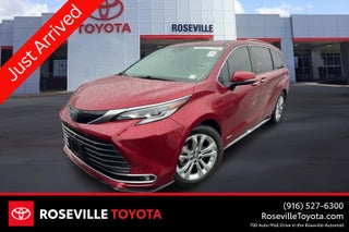 2021 Toyota Sienna Platinum