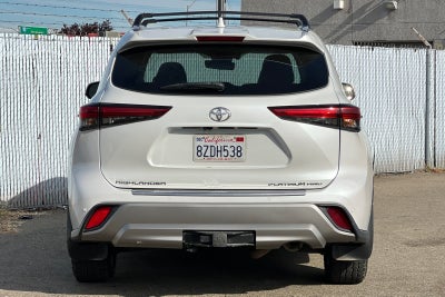 2022 Toyota Highlander Platinum
