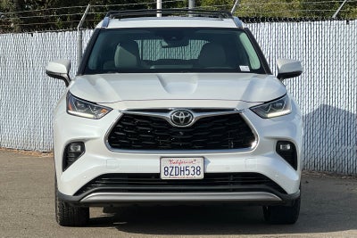 2022 Toyota Highlander Platinum