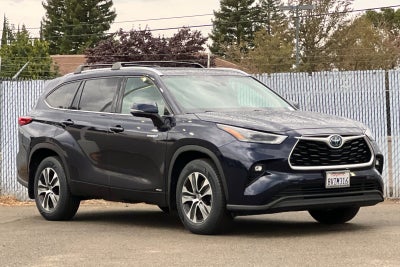 2021 Toyota Highlander Hybrid XLE