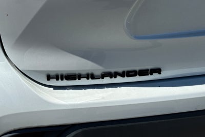 2022 Toyota Highlander Hybrid XLE
