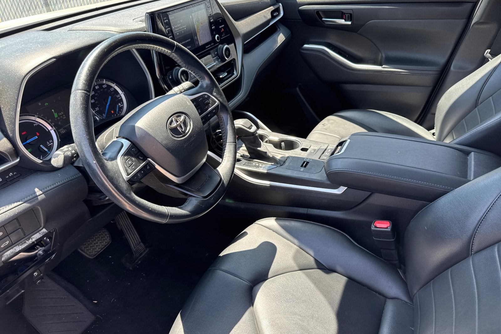 2022 Toyota Highlander Hybrid XLE
