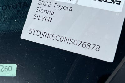 2022 Toyota Sienna XLE