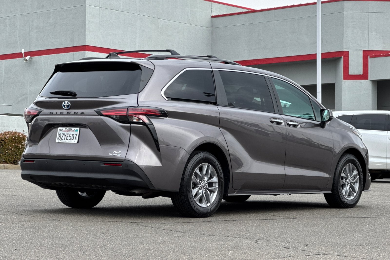 2022 Toyota Sienna XLE