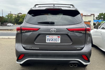 2021 Toyota Highlander XSE