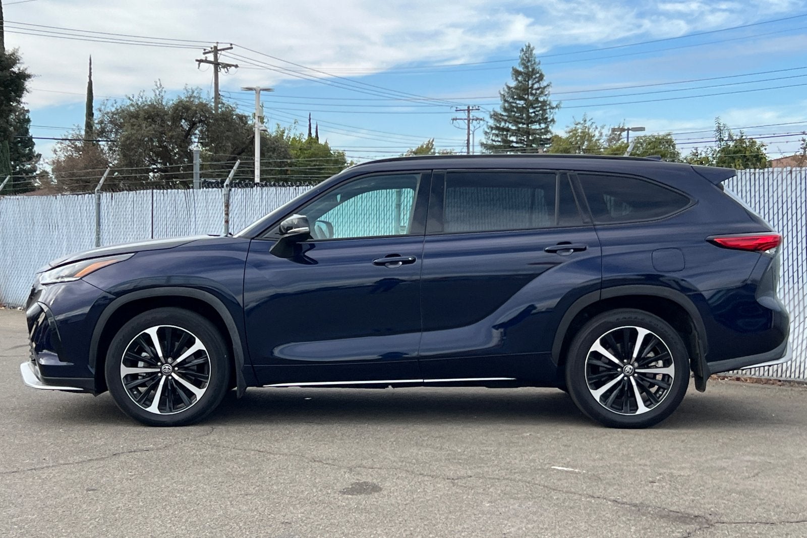 2022 Toyota Highlander XSE
