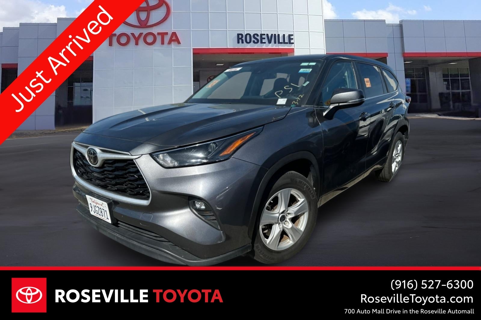 2024 Toyota Highlander LE