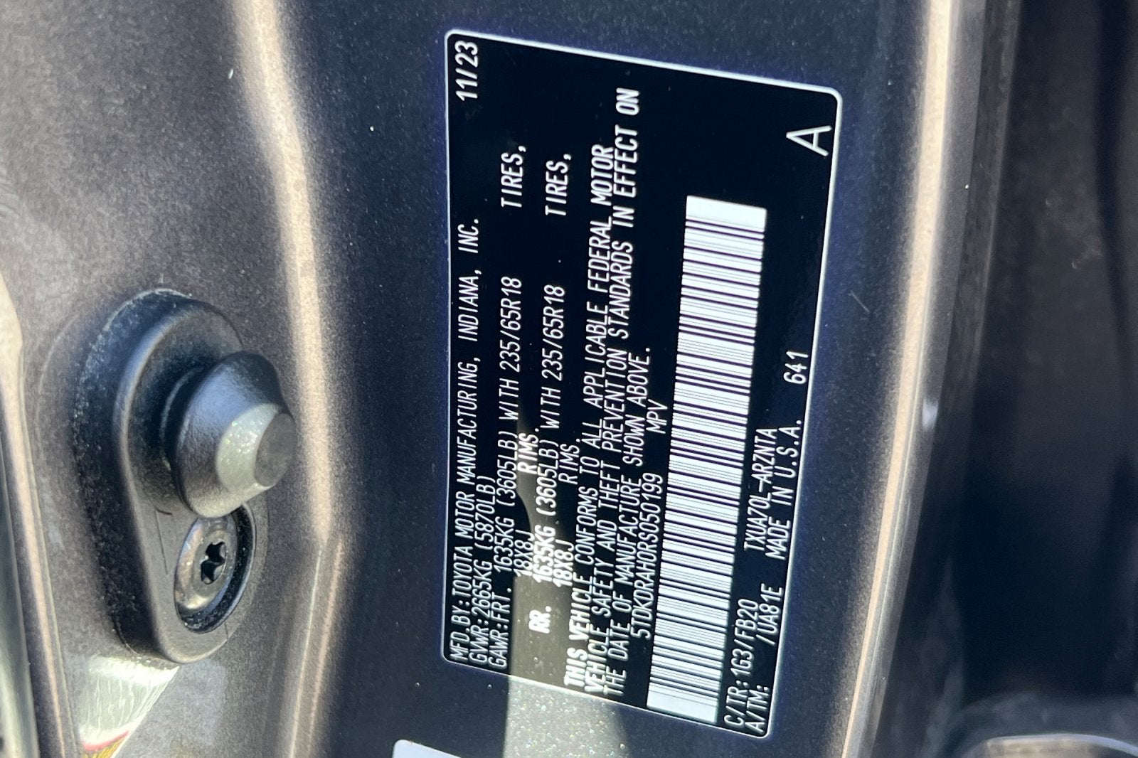 2024 Toyota Highlander LE