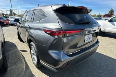2024 Toyota Highlander LE