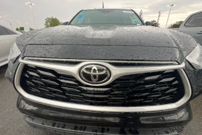 2023 Toyota Highlander LE
