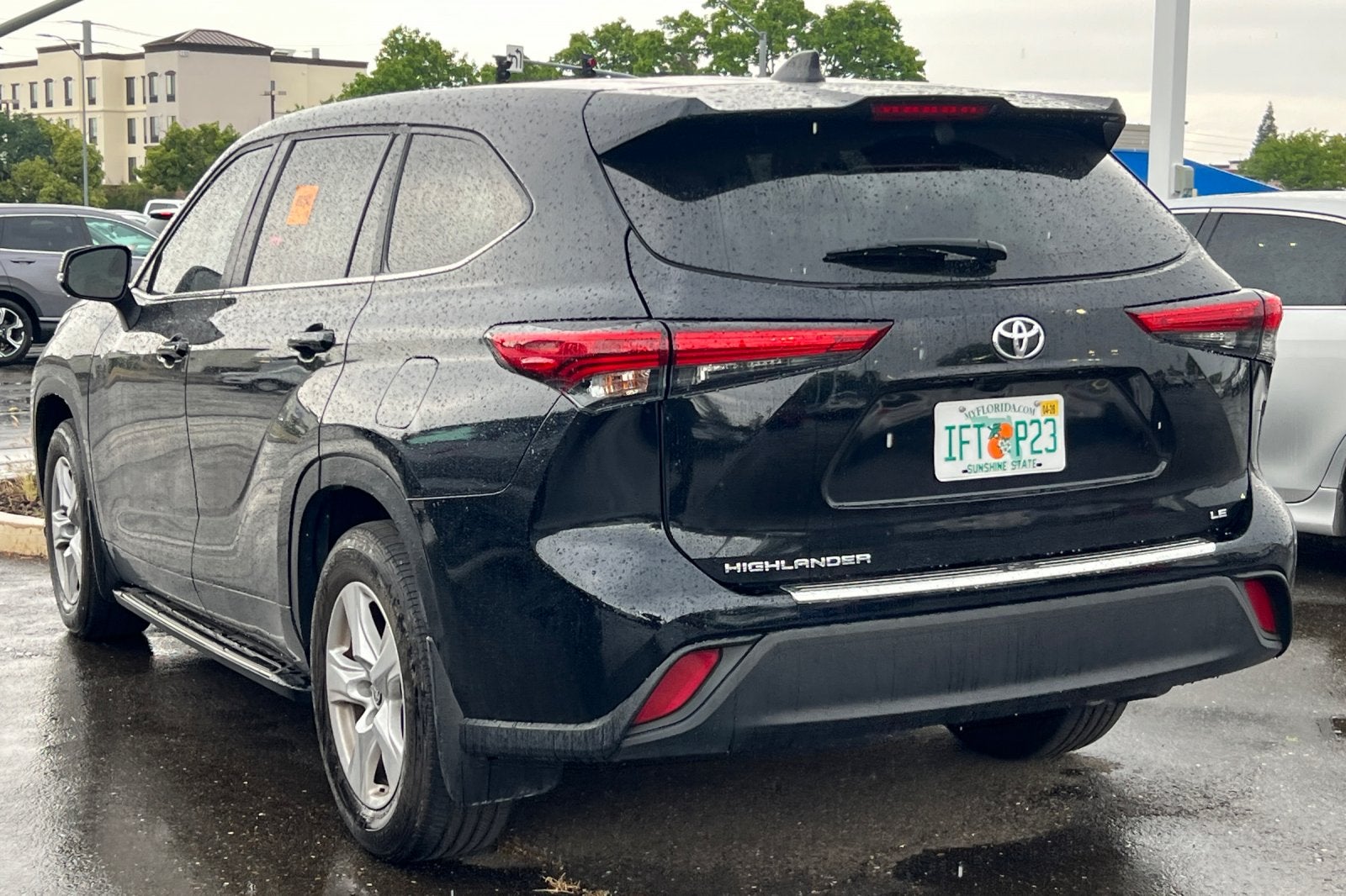 2023 Toyota Highlander LE