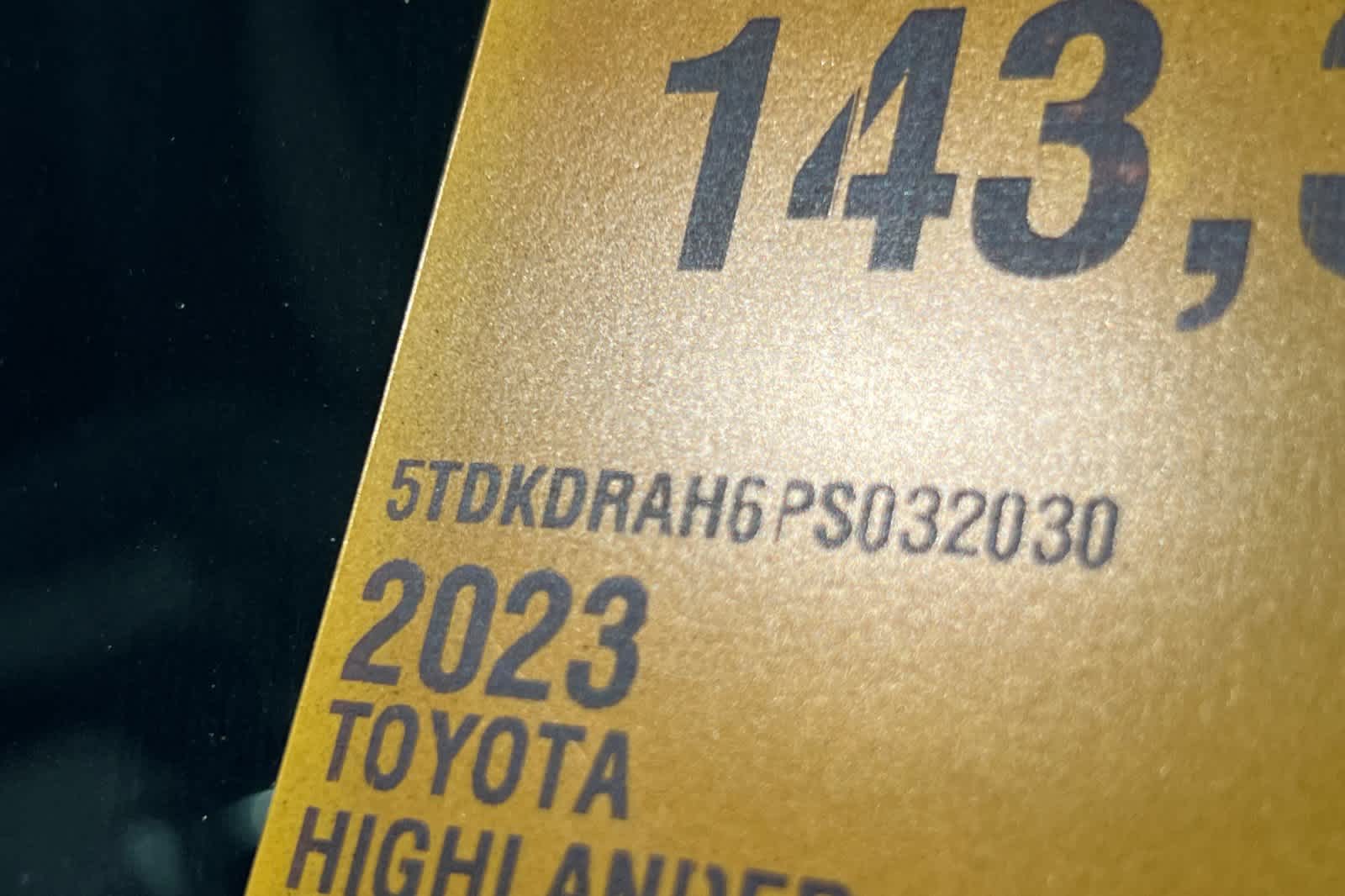 2023 Toyota Highlander LE