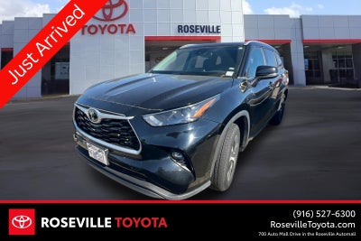 2023 Toyota Highlander L