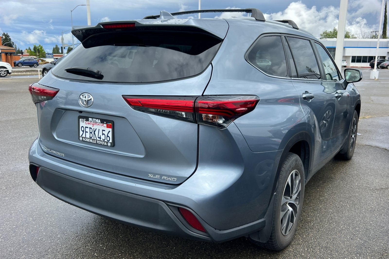 2023 Toyota Highlander XLE