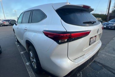2023 Toyota Highlander LE