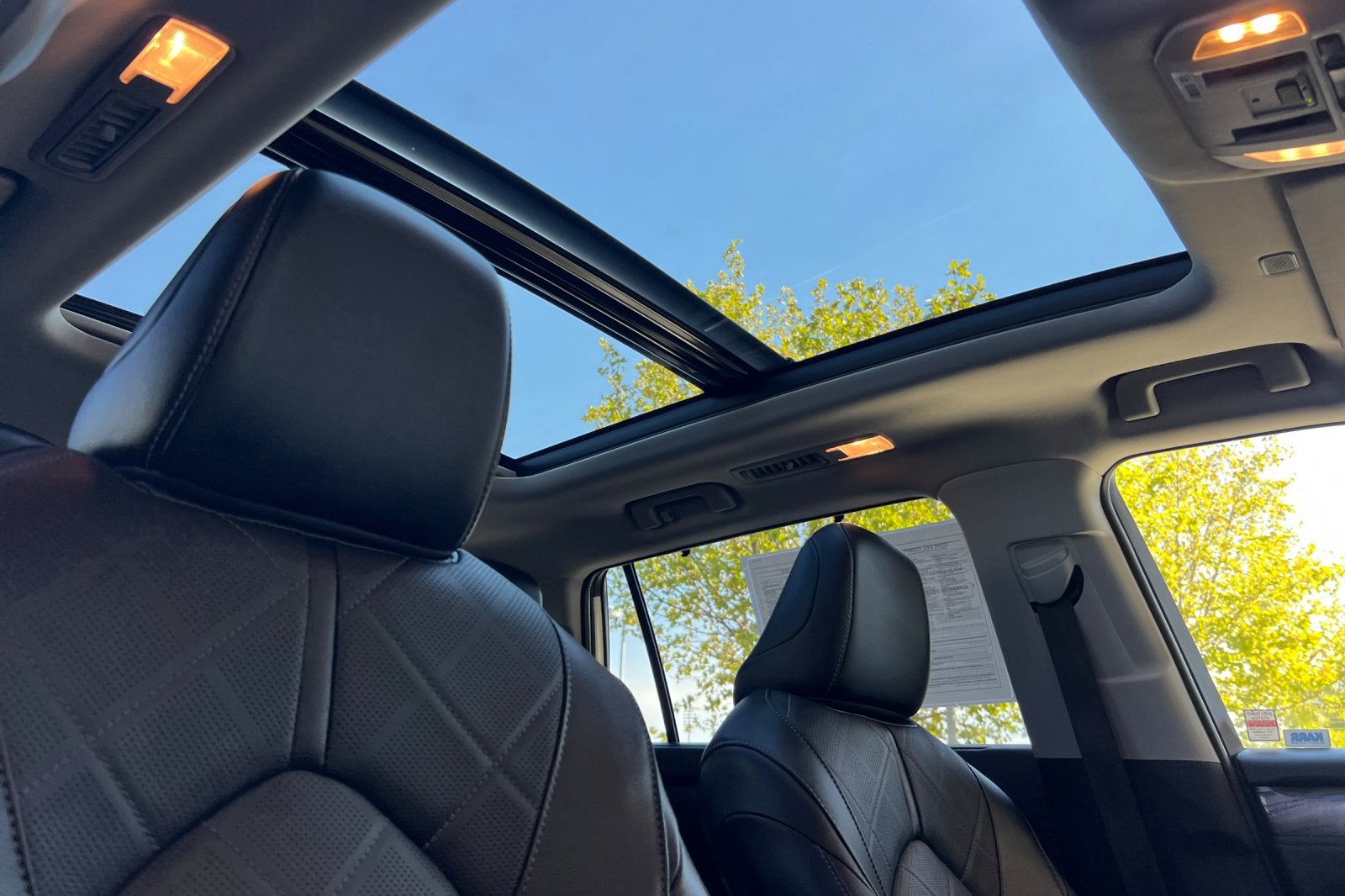 2025 Toyota Highlander Platinum