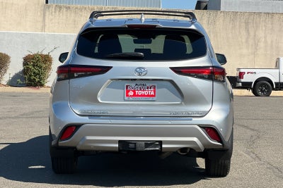 2025 Toyota Highlander Platinum