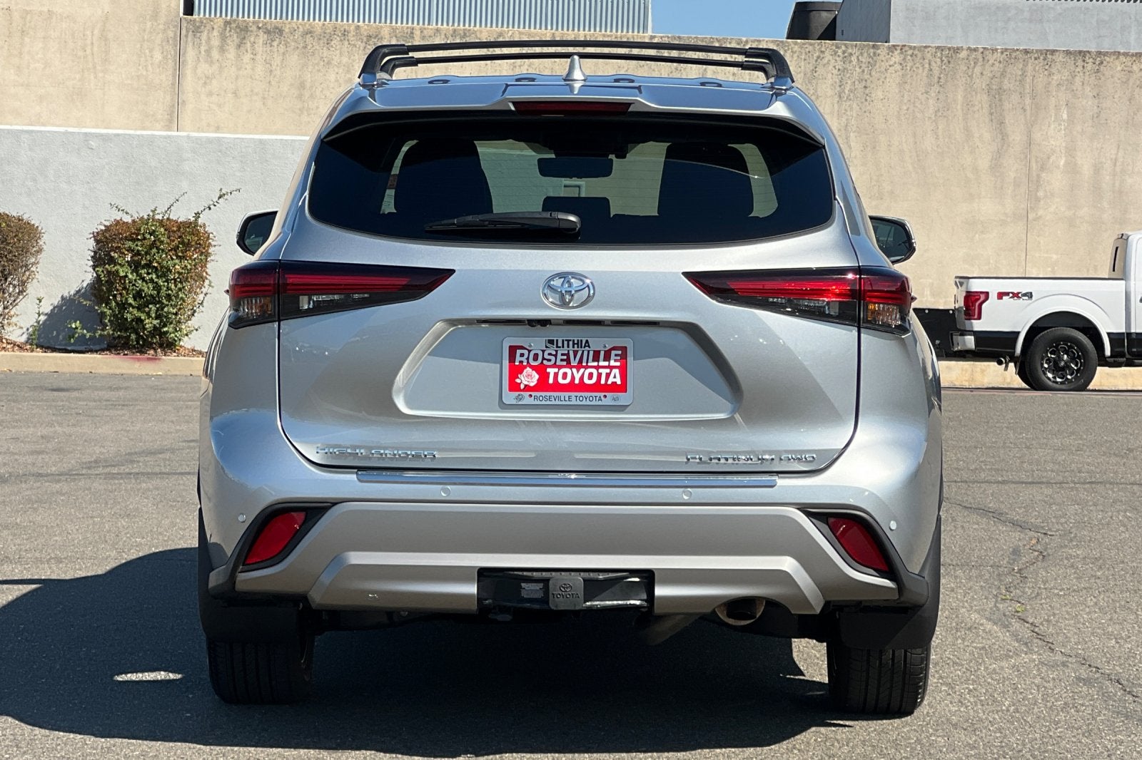 2025 Toyota Highlander Platinum