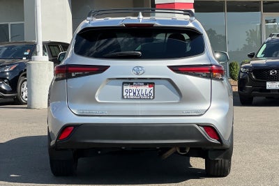 2024 Toyota Highlander XLE