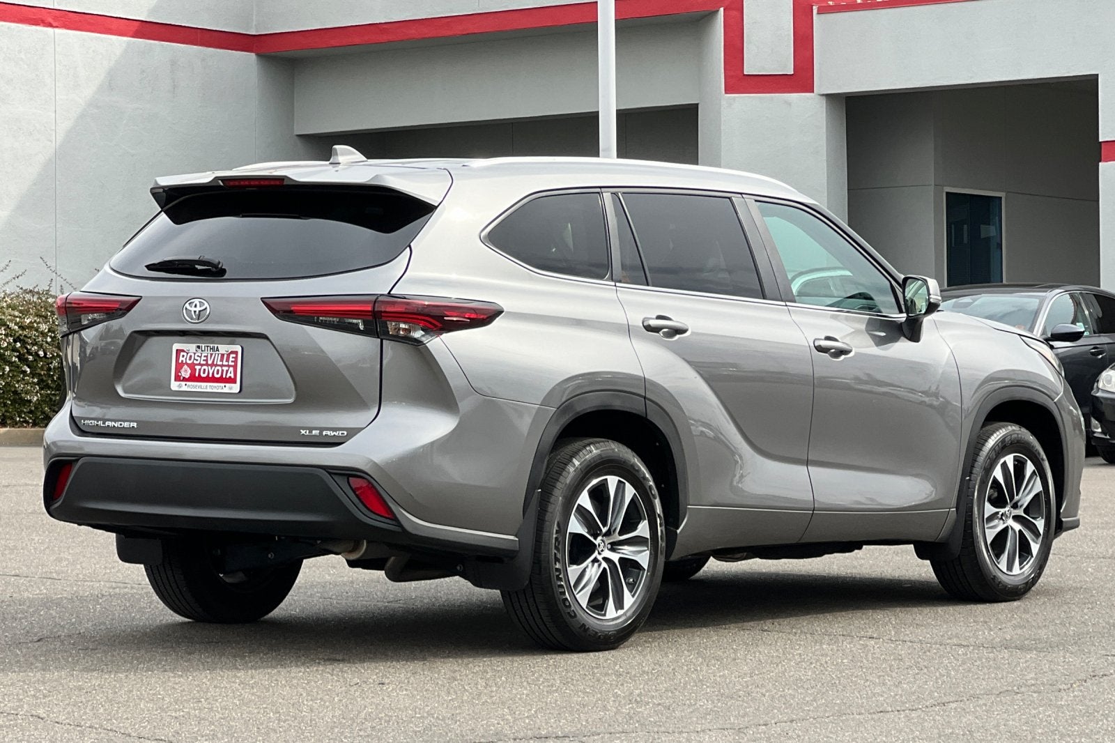 2025 Toyota Highlander XLE