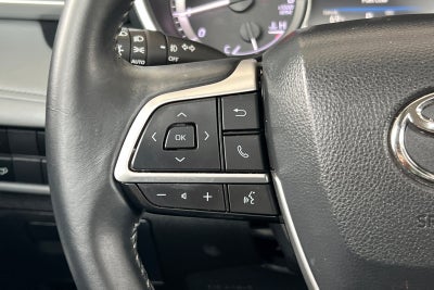 2025 Toyota Highlander XLE