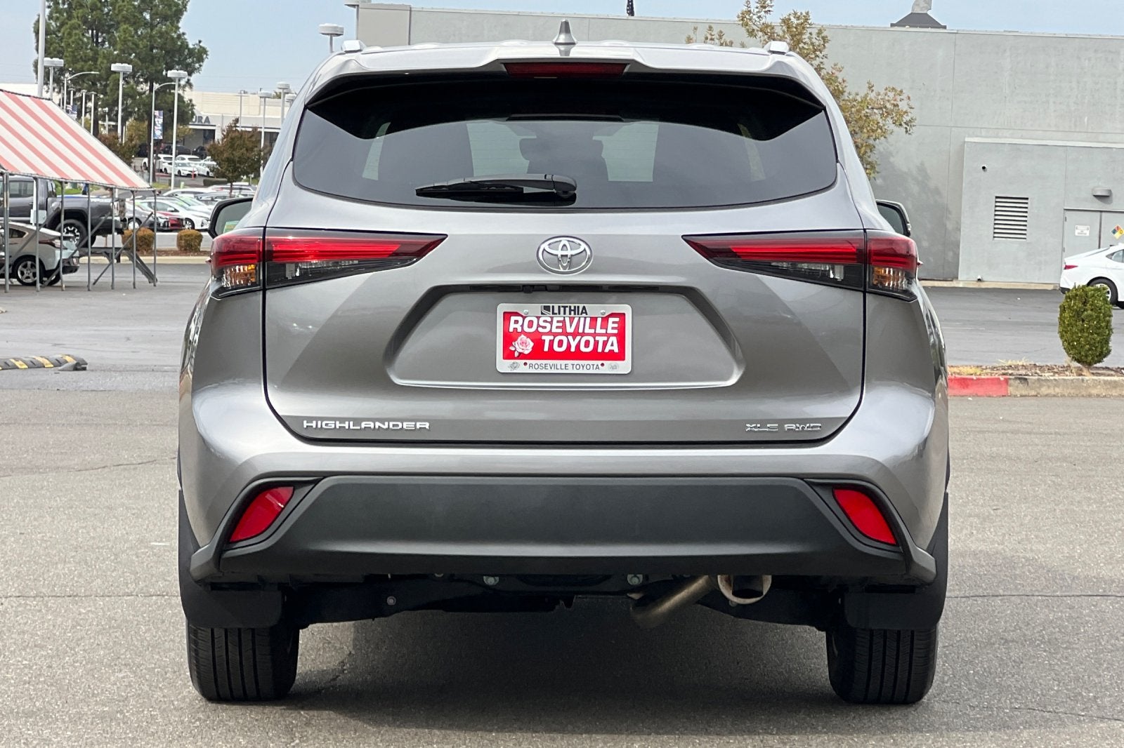 2025 Toyota Highlander XLE